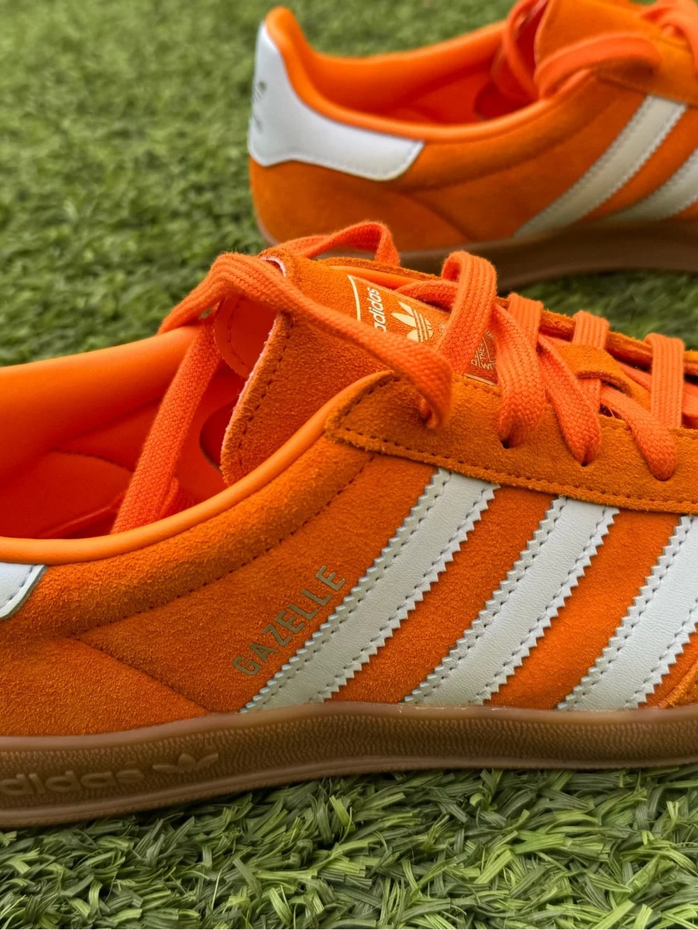 adidas gazelle unity
